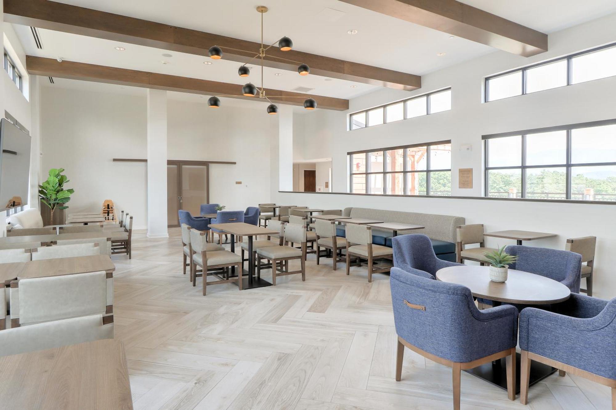 Hotel Staybridge - Smoky Mtns By Ihg